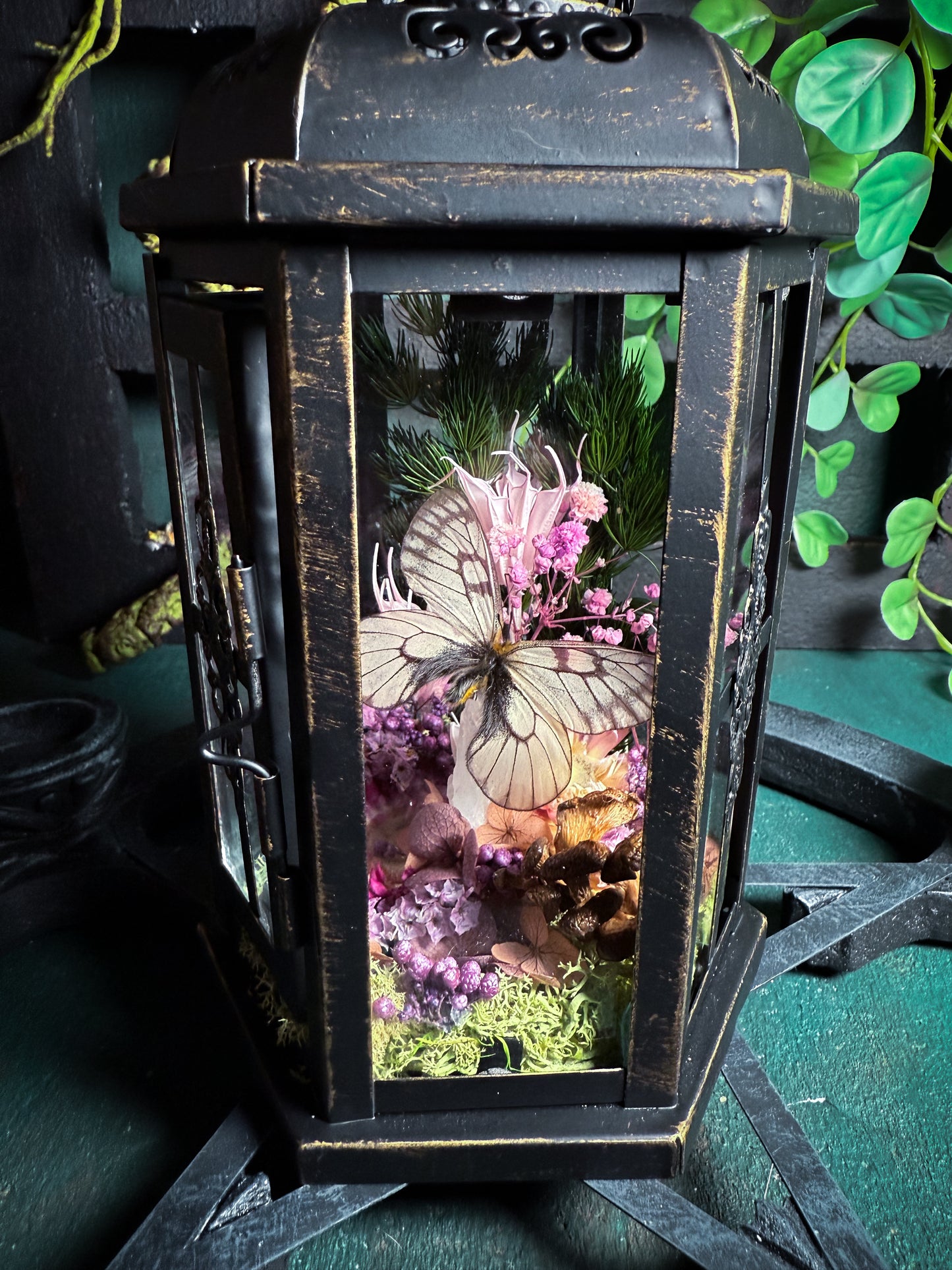 Fae Lantern - Ghost Garden