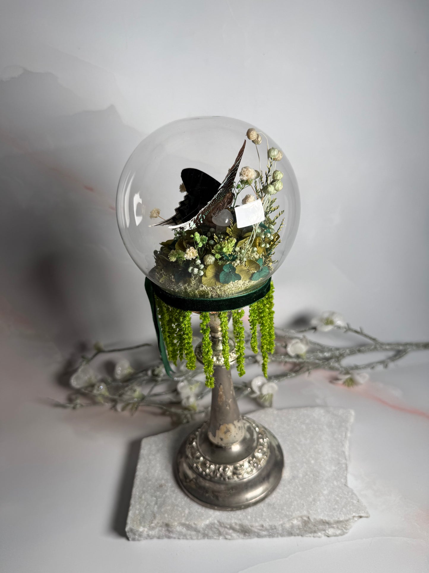 Urania Leilus Antique Candleholder dome